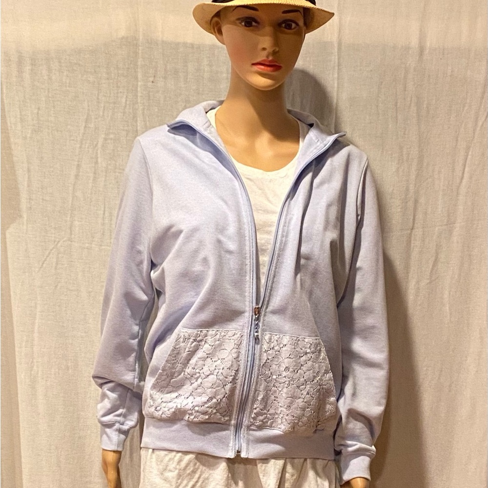 Blast Lt Blue Zip Up Sweatshirt With White Lace Pockets Size S